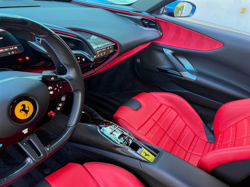 2023 Ferrari SF90 Stradale   - Photo 13 - Bonita Springs, FL 34134