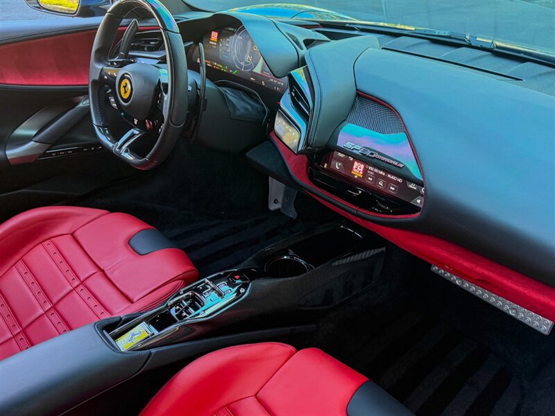 2023 Ferrari SF90 Stradale   - Photo 32 - Bonita Springs, FL 34134