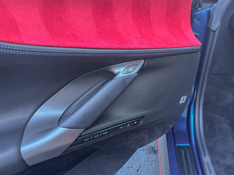 2023 Ferrari SF90 Stradale   - Photo 23 - Bonita Springs, FL 34134