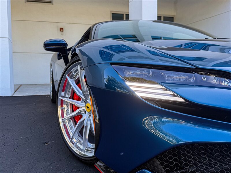 2023 Ferrari SF90 Stradale   - Photo 70 - Bonita Springs, FL 34134