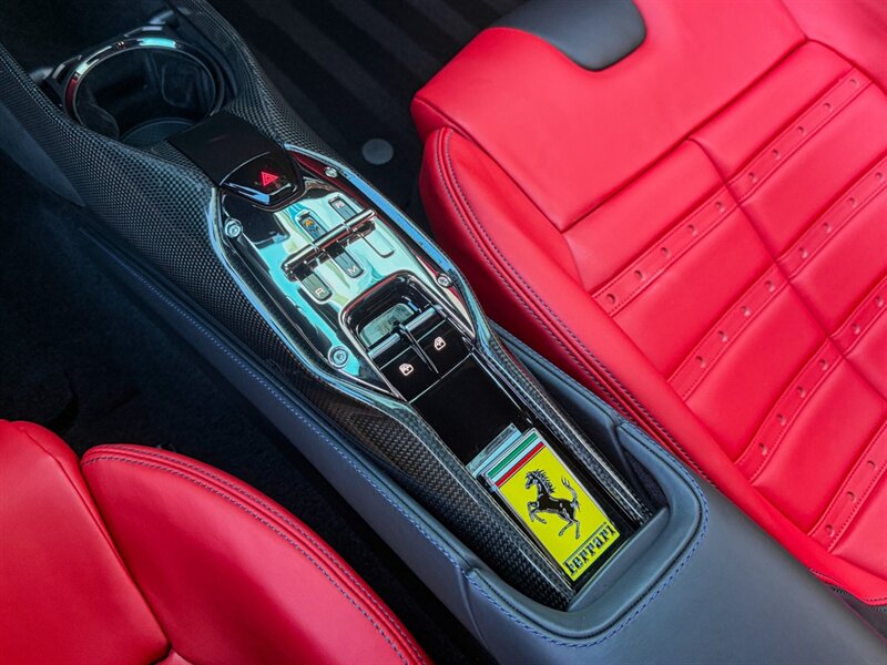 2023 Ferrari SF90 Stradale   - Photo 16 - Bonita Springs, FL 34134