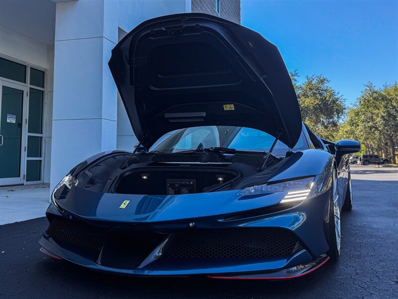 2023 Ferrari SF90 Stradale   - Photo 38 - Bonita Springs, FL 34134