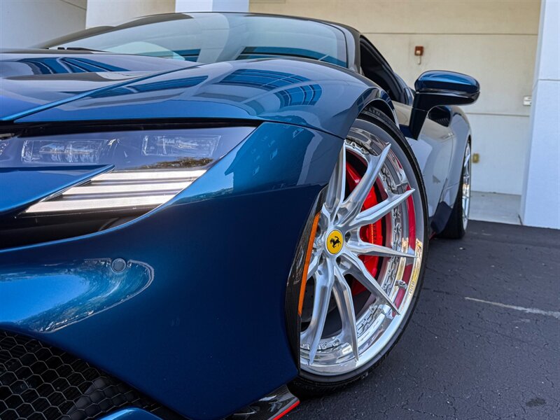 2023 Ferrari SF90 Stradale   - Photo 10 - Bonita Springs, FL 34134