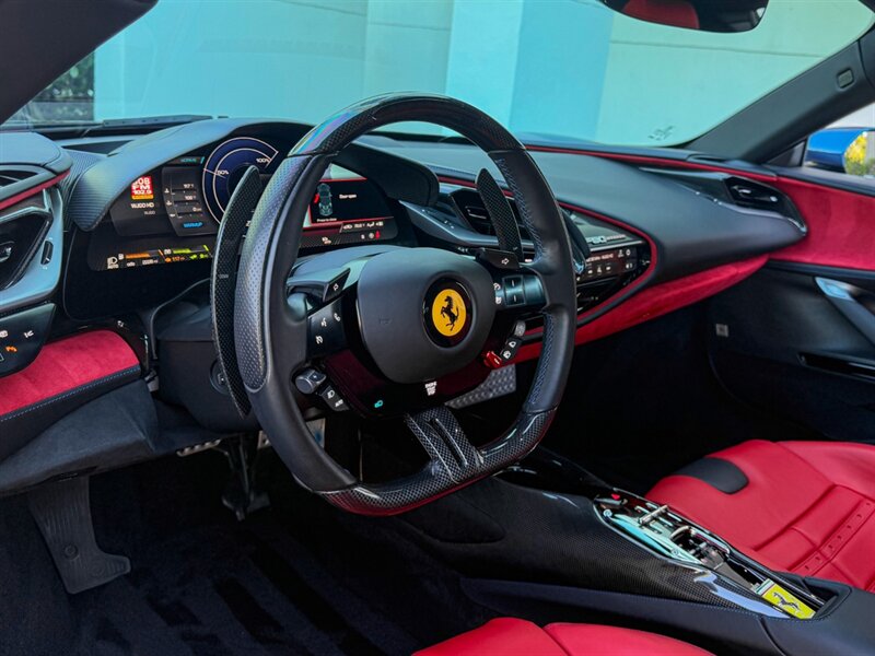 2023 Ferrari SF90 Stradale   - Photo 11 - Bonita Springs, FL 34134
