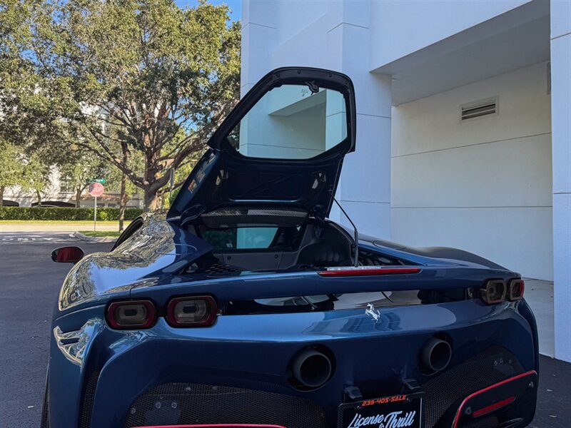 2023 Ferrari SF90 Stradale   - Photo 37 - Bonita Springs, FL 34134