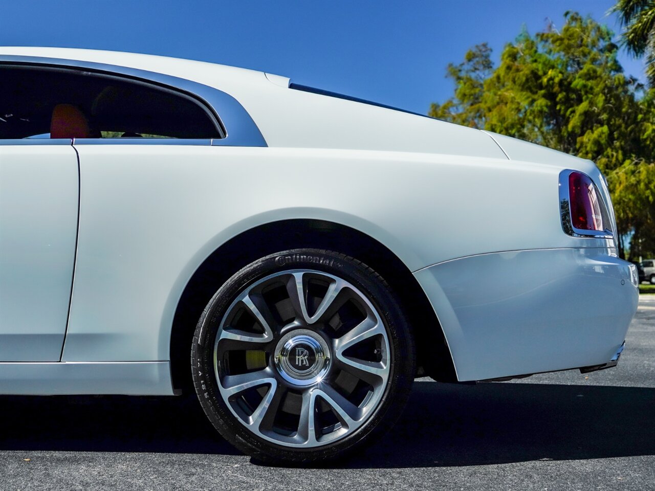 2019 Rolls-Royce Wraith   - Photo 32 - Bonita Springs, FL 34134