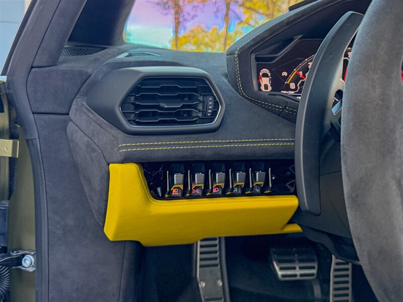 2023 Lamborghini Huracan Tecnica - Photo 18 - Bonita Springs, FL 34134