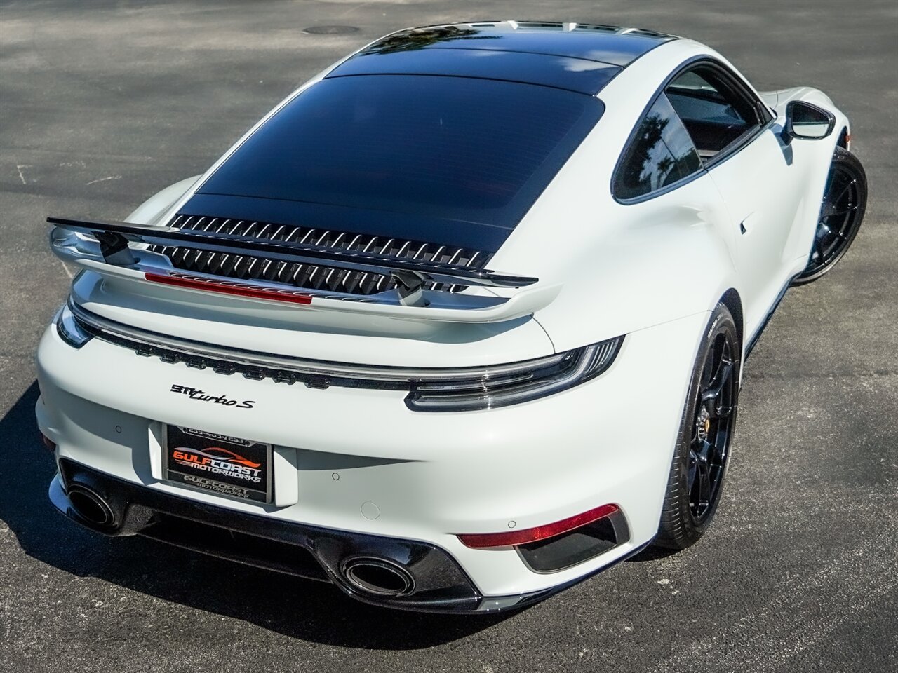 2022 Porsche 911 Turbo S   - Photo 40 - Bonita Springs, FL 34134