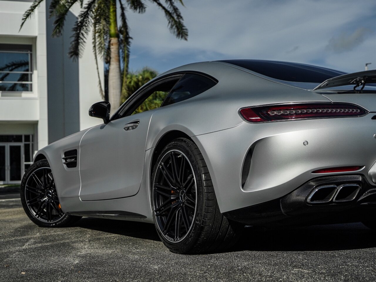 2020 Mercedes-Benz AMG GT C   - Photo 60 - Bonita Springs, FL 34134