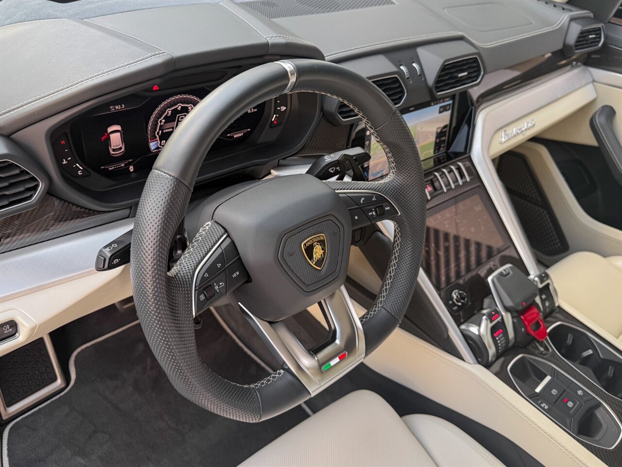 2021 Lamborghini Urus   - Photo 35 - Bonita Springs, FL 34134