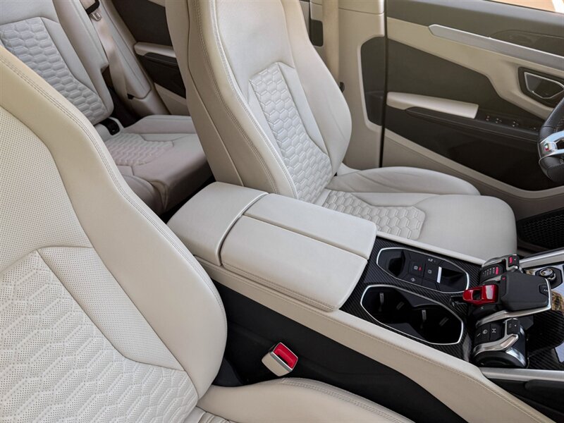 2021 Lamborghini Urus - Photo 42 - Bonita Springs, FL 34134