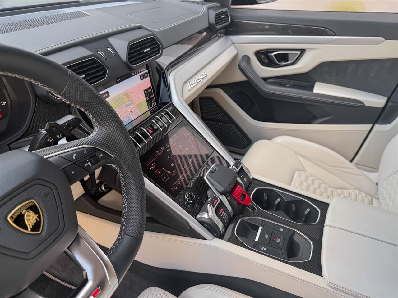 2021 Lamborghini Urus   - Photo 13 - Bonita Springs, FL 34134