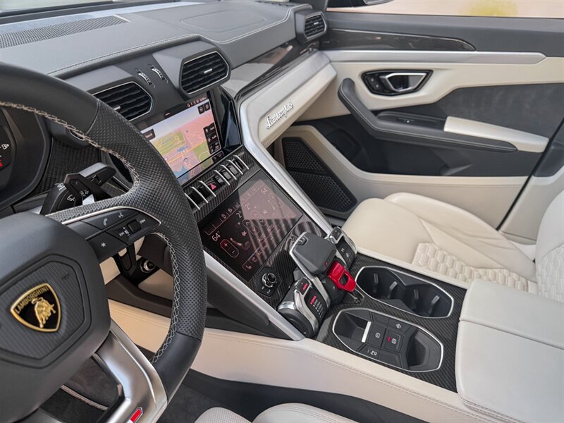 2021 Lamborghini Urus - Photo 14 - Bonita Springs, FL 34134