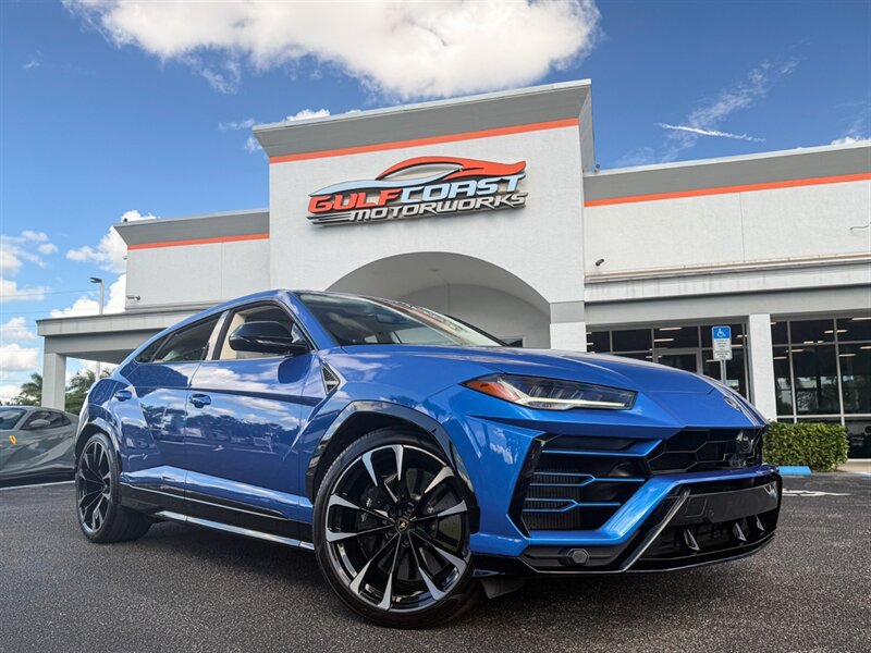 2021 Lamborghini Urus  