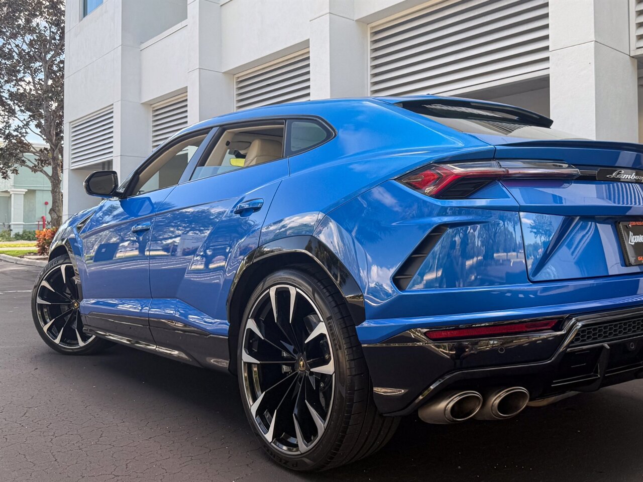 2021 Lamborghini Urus   - Photo 54 - Bonita Springs, FL 34134