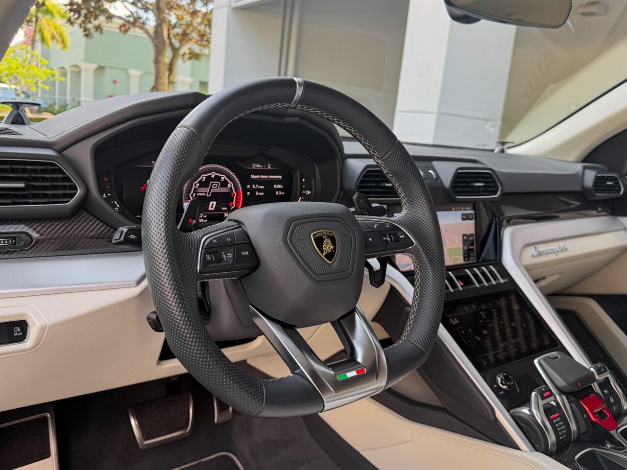 2021 Lamborghini Urus   - Photo 11 - Bonita Springs, FL 34134