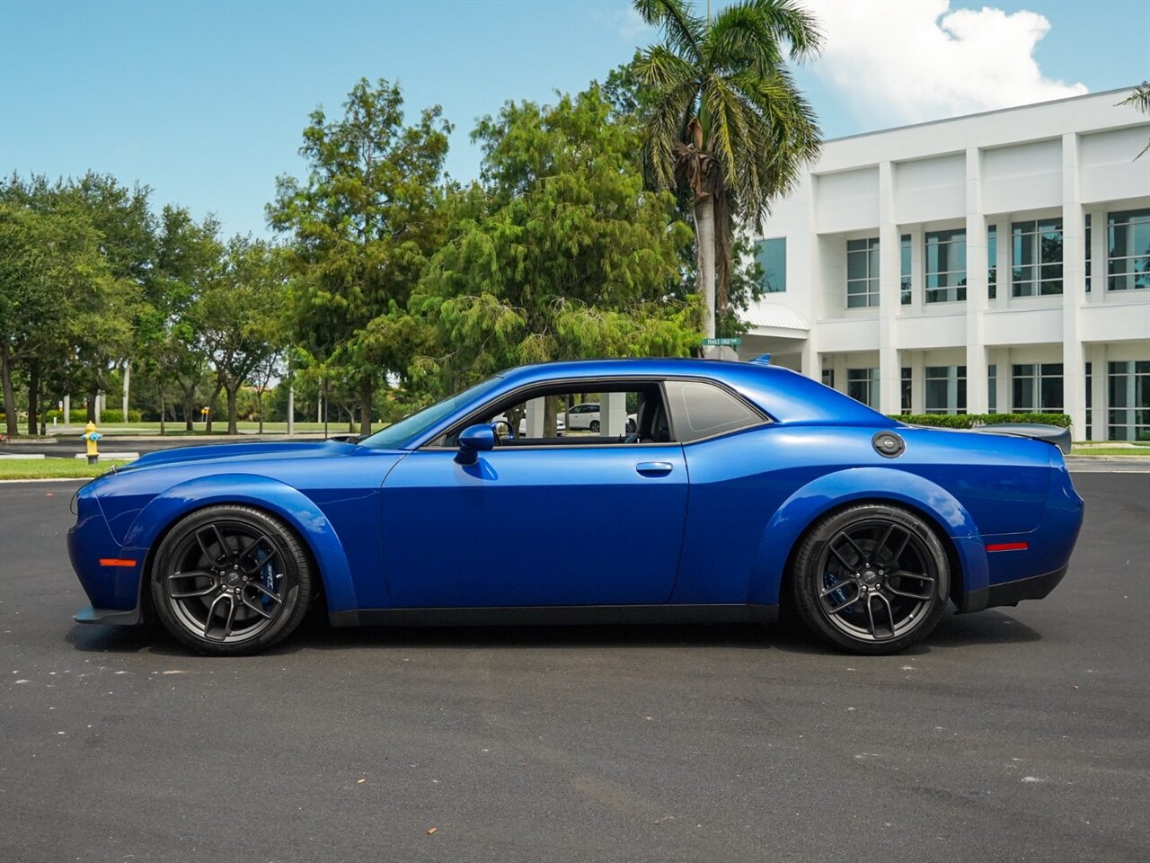 2022 Dodge Challenger SRT Hellcat Redeye   - Photo 39 - Bonita Springs, FL 34134