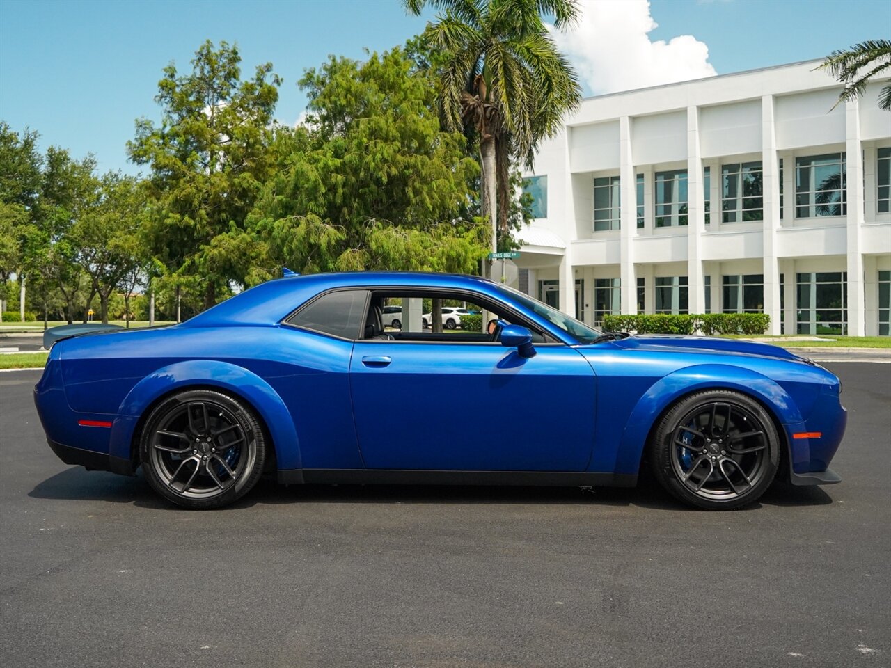 2022 Dodge Challenger SRT Hellcat Redeye   - Photo 63 - Bonita Springs, FL 34134