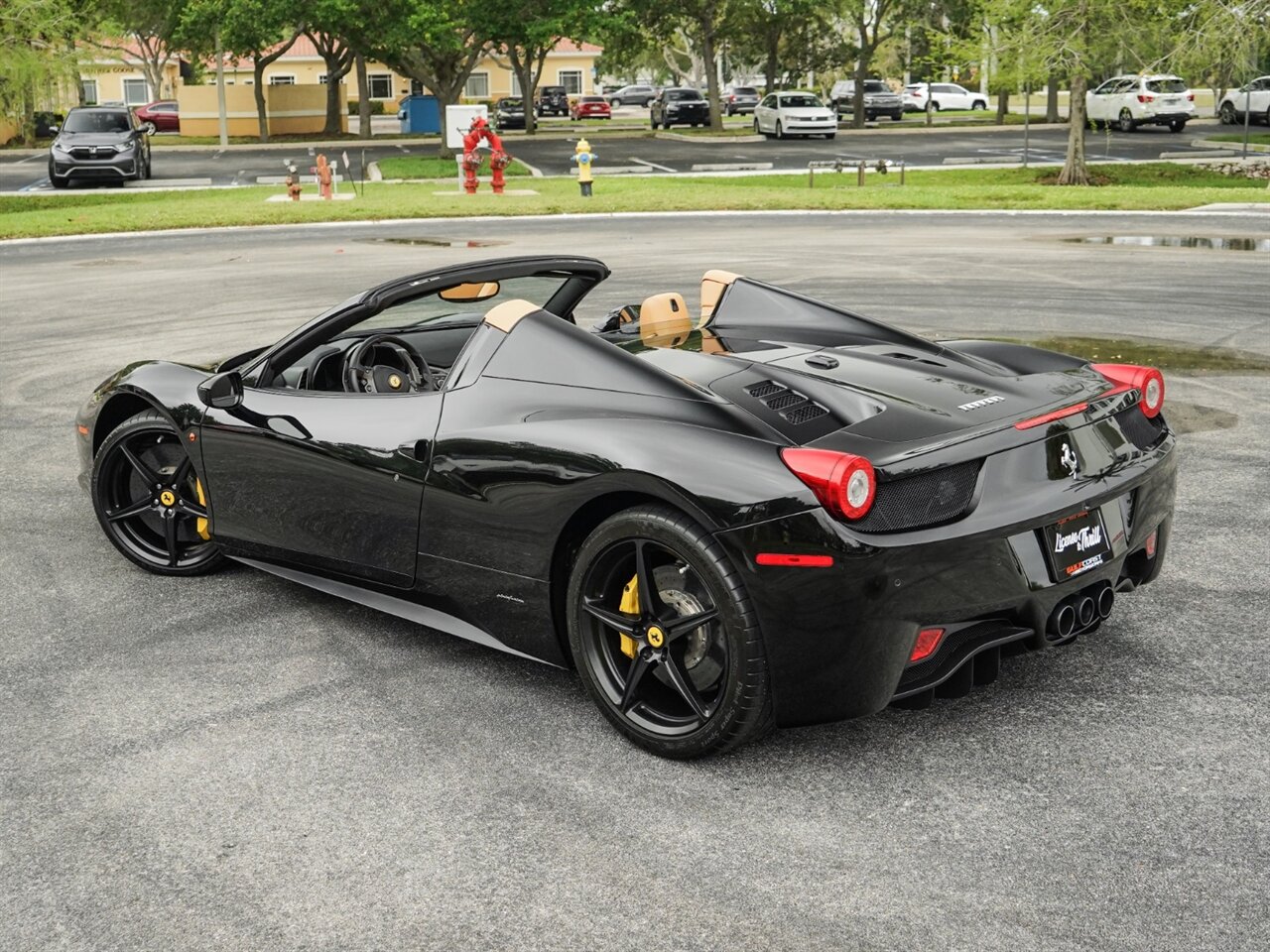 2013 Ferrari 458 Spider   - Photo 48 - Bonita Springs, FL 34134