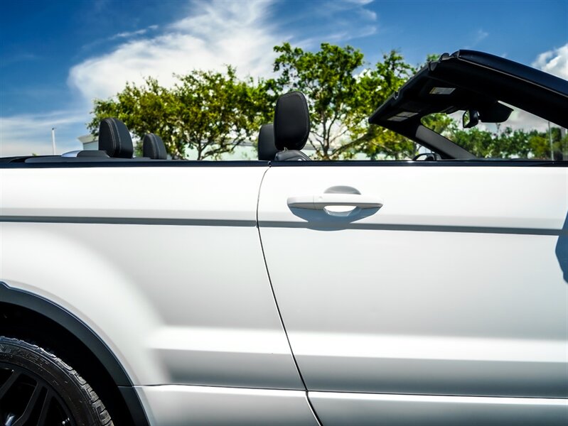 2018 Land Rover Range Rover Evoque Conver HSE Dynamic   - Photo 51 - Bonita Springs, FL 34134