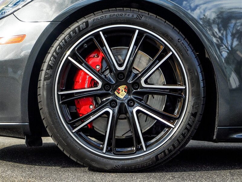 2019 Porsche Panamera GTS - Photo 36 - Bonita Springs, FL 34134