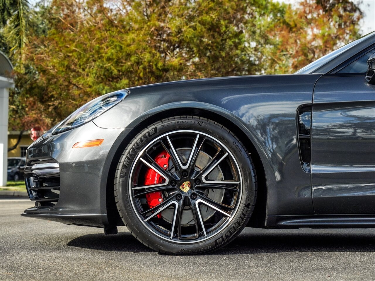 2019 Porsche Panamera GTS   - Photo 35 - Bonita Springs, FL 34134