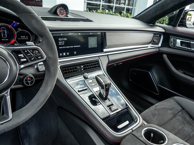 2019 Porsche Panamera GTS - Photo 15 - Bonita Springs, FL 34134