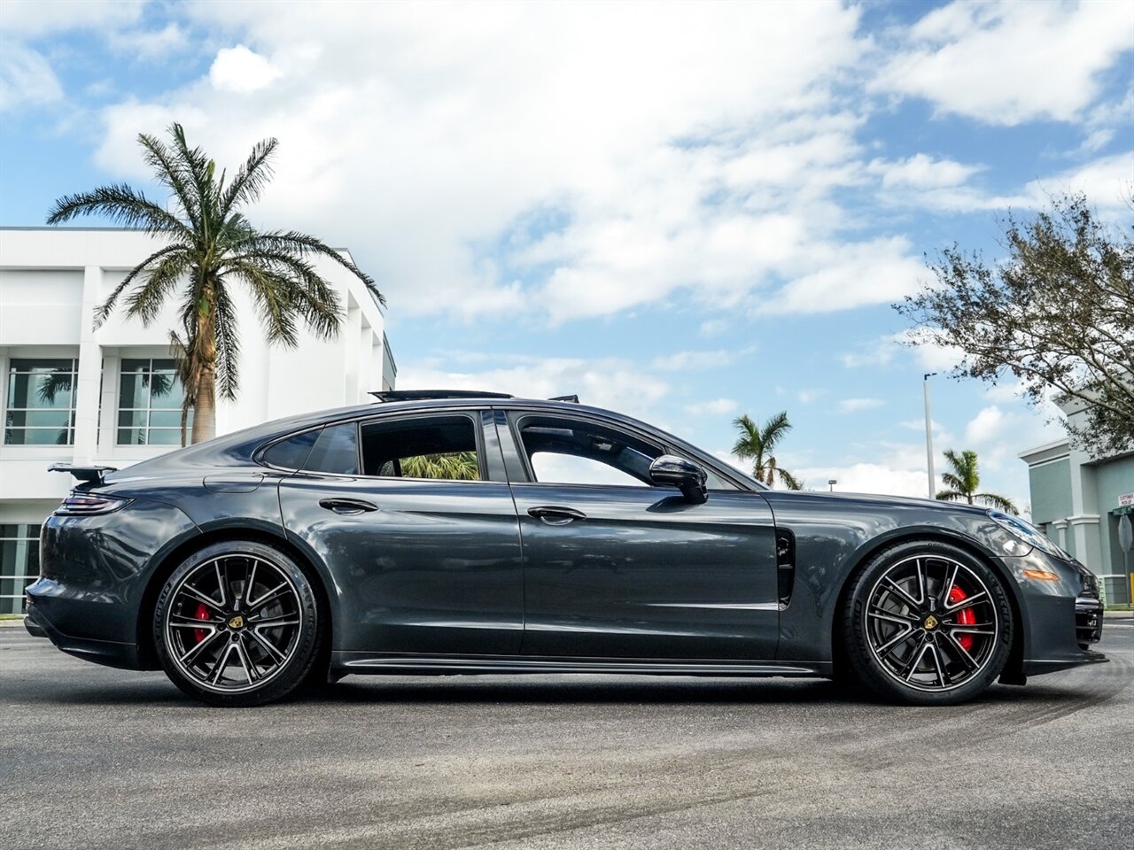 2019 Porsche Panamera GTS   - Photo 47 - Bonita Springs, FL 34134