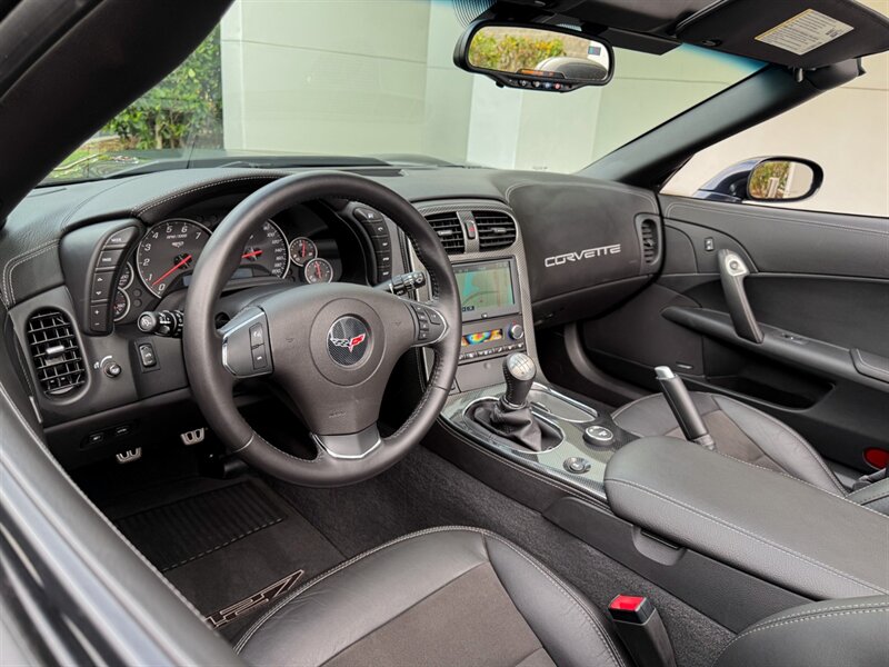 2013 Chevrolet Corvette 427 Collector Edition photo 2