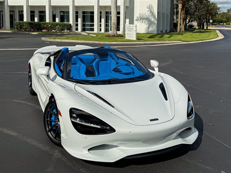 2025 McLaren 750S Spider   - Photo 56 - Bonita Springs, FL 34134