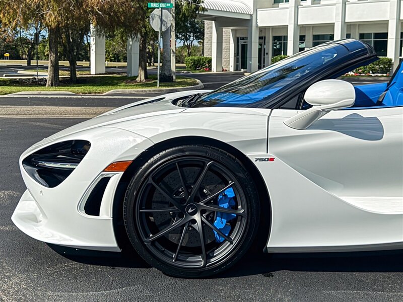 2025 McLaren 750S Spider   - Photo 39 - Bonita Springs, FL 34134