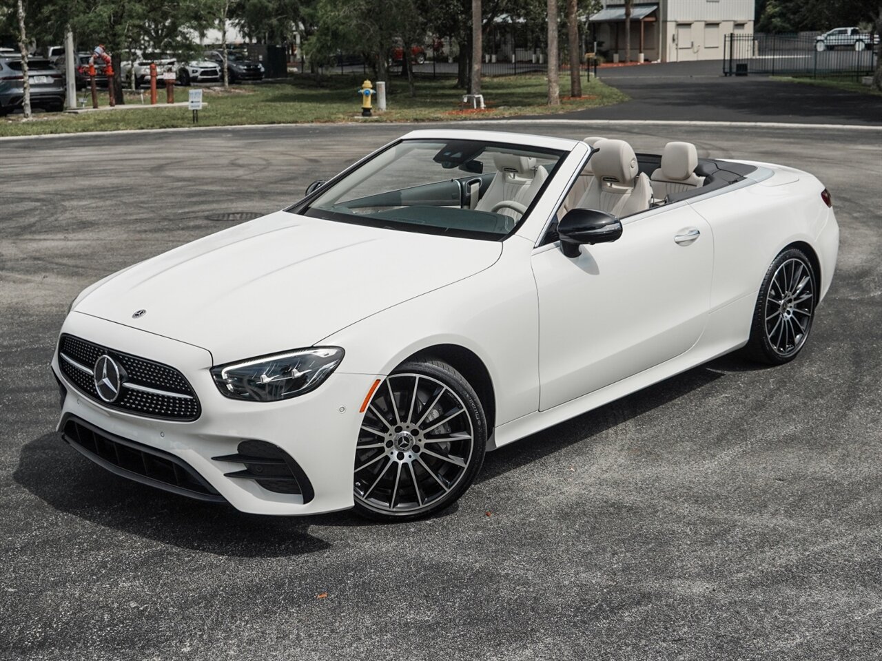 2022 Mercedes-Benz E 450   - Photo 12 - Bonita Springs, FL 34134