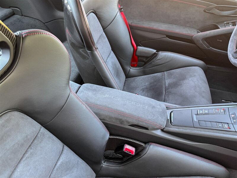 2018 Porsche 911 GT2 RS   - Photo 36 - Bonita Springs, FL 34134