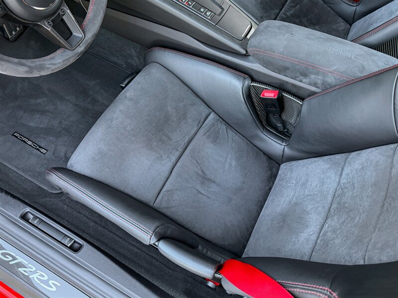 2018 Porsche 911 GT2 RS   - Photo 25 - Bonita Springs, FL 34134