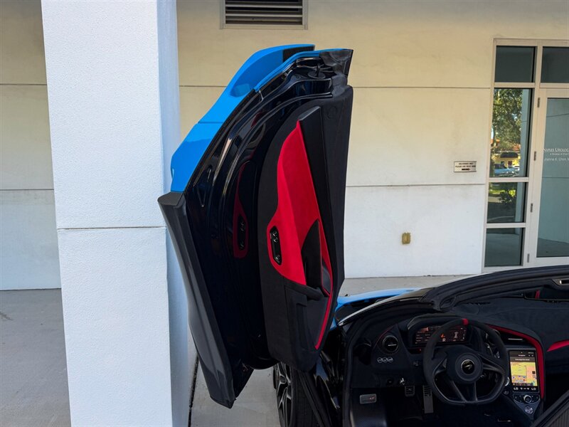 2022 McLaren 765LT Spider - Photo 29 - Bonita Springs, FL 34134