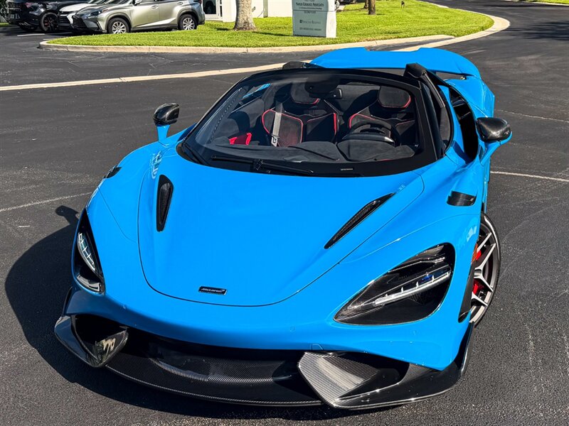 2022 McLaren 765LT Spider - Photo 9 - Bonita Springs, FL 34134
