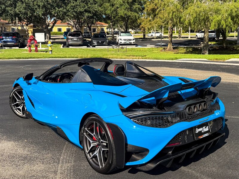 2022 McLaren 765LT Spider - Photo 46 - Bonita Springs, FL 34134