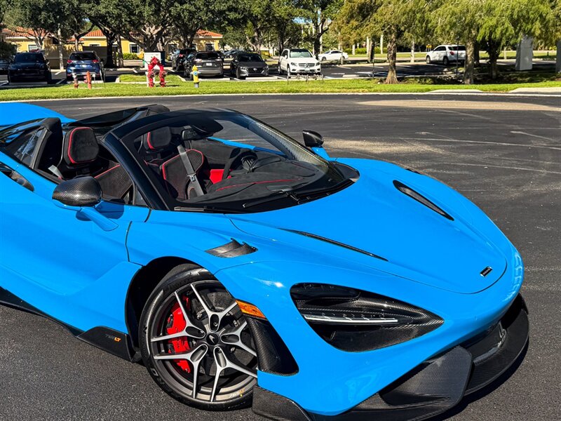 2022 McLaren 765LT Spider - Photo 76 - Bonita Springs, FL 34134