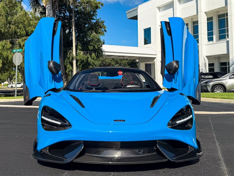 2022 McLaren 765LT Spider - Photo 8 - Bonita Springs, FL 34134