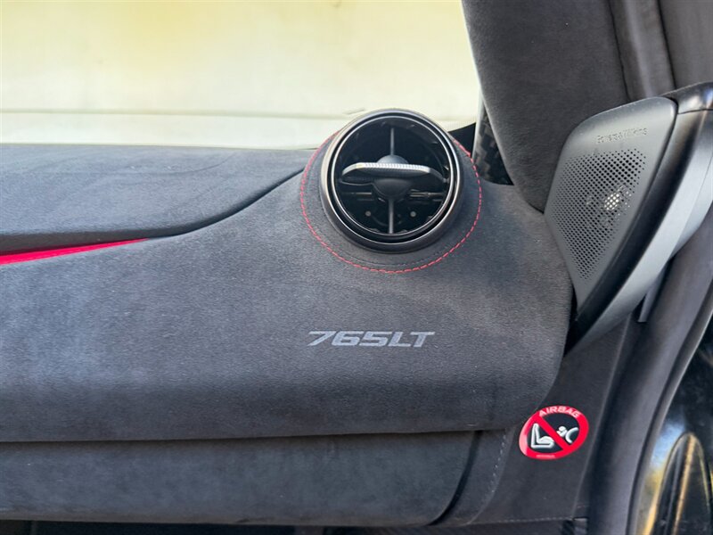 2022 McLaren 765LT Spider - Photo 38 - Bonita Springs, FL 34134