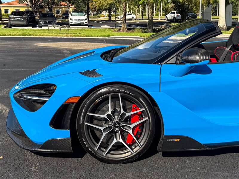 2022 McLaren 765LT Spider - Photo 43 - Bonita Springs, FL 34134