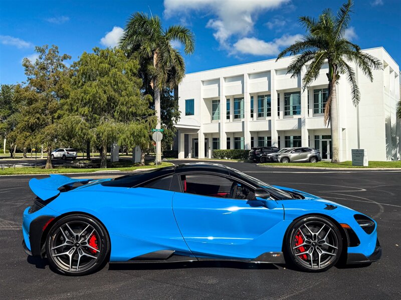 2022 McLaren 765LT Spider - Photo 73 - Bonita Springs, FL 34134