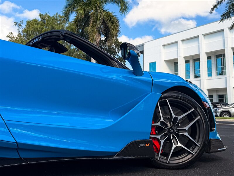 2022 McLaren 765LT Spider - Photo 63 - Bonita Springs, FL 34134