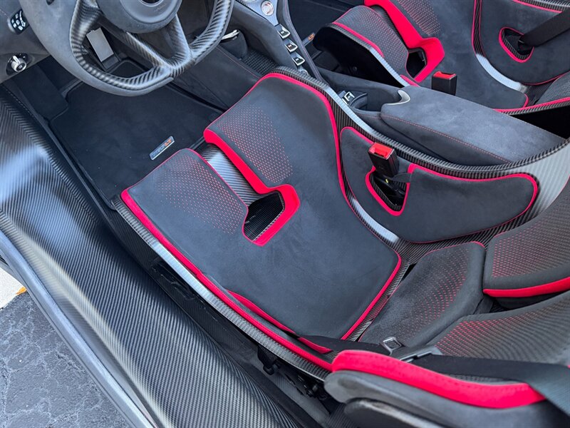 2022 McLaren 765LT Spider - Photo 27 - Bonita Springs, FL 34134