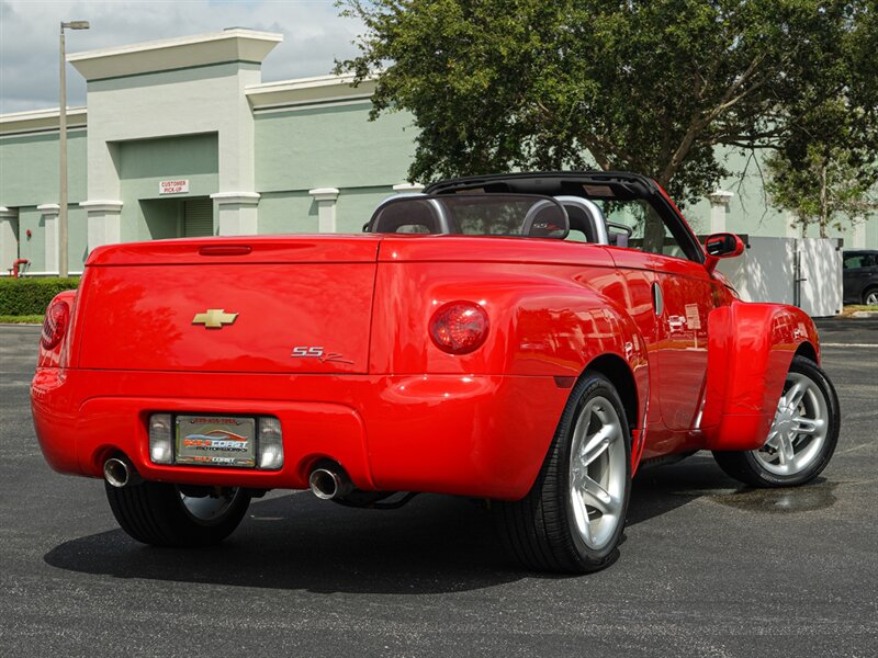 2006 Chevrolet SSR - Photo 17 - Bonita Springs, FL 34134