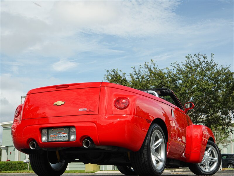 2006 Chevrolet SSR - Photo 18 - Bonita Springs, FL 34134