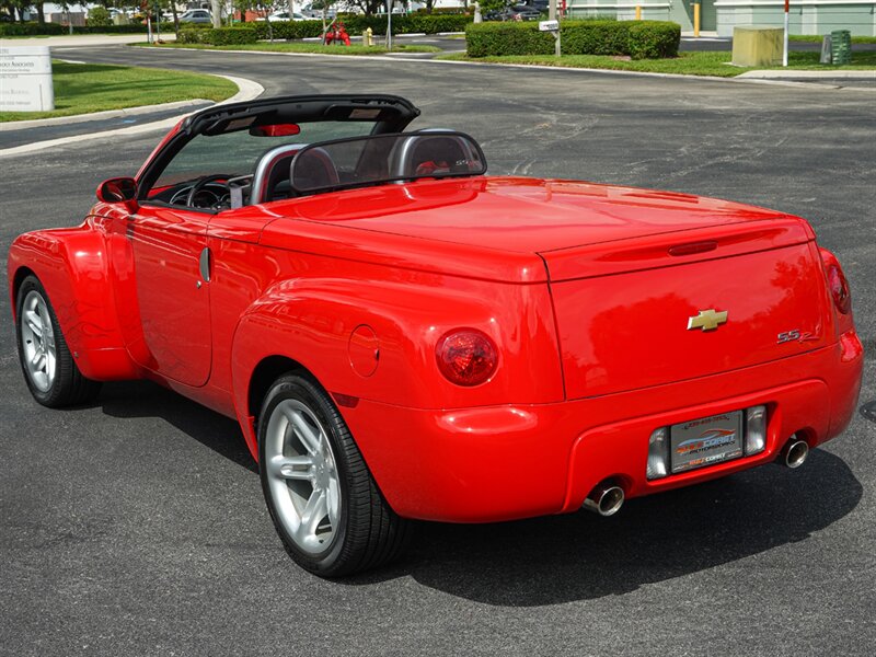 2006 Chevrolet SSR - Photo 24 - Bonita Springs, FL 34134