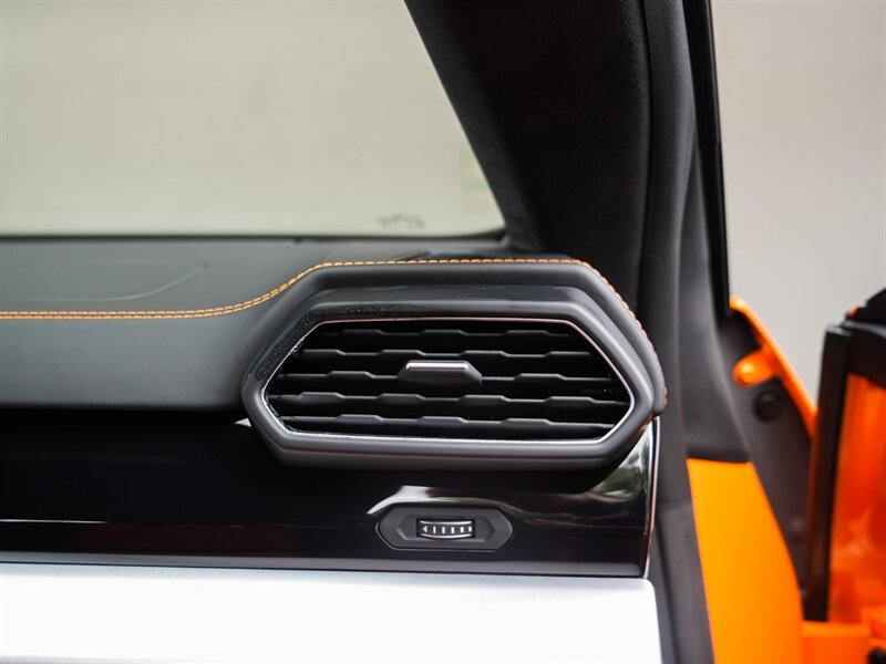 2021 Lamborghini Urus - Photo 46 - Bonita Springs, FL 34134