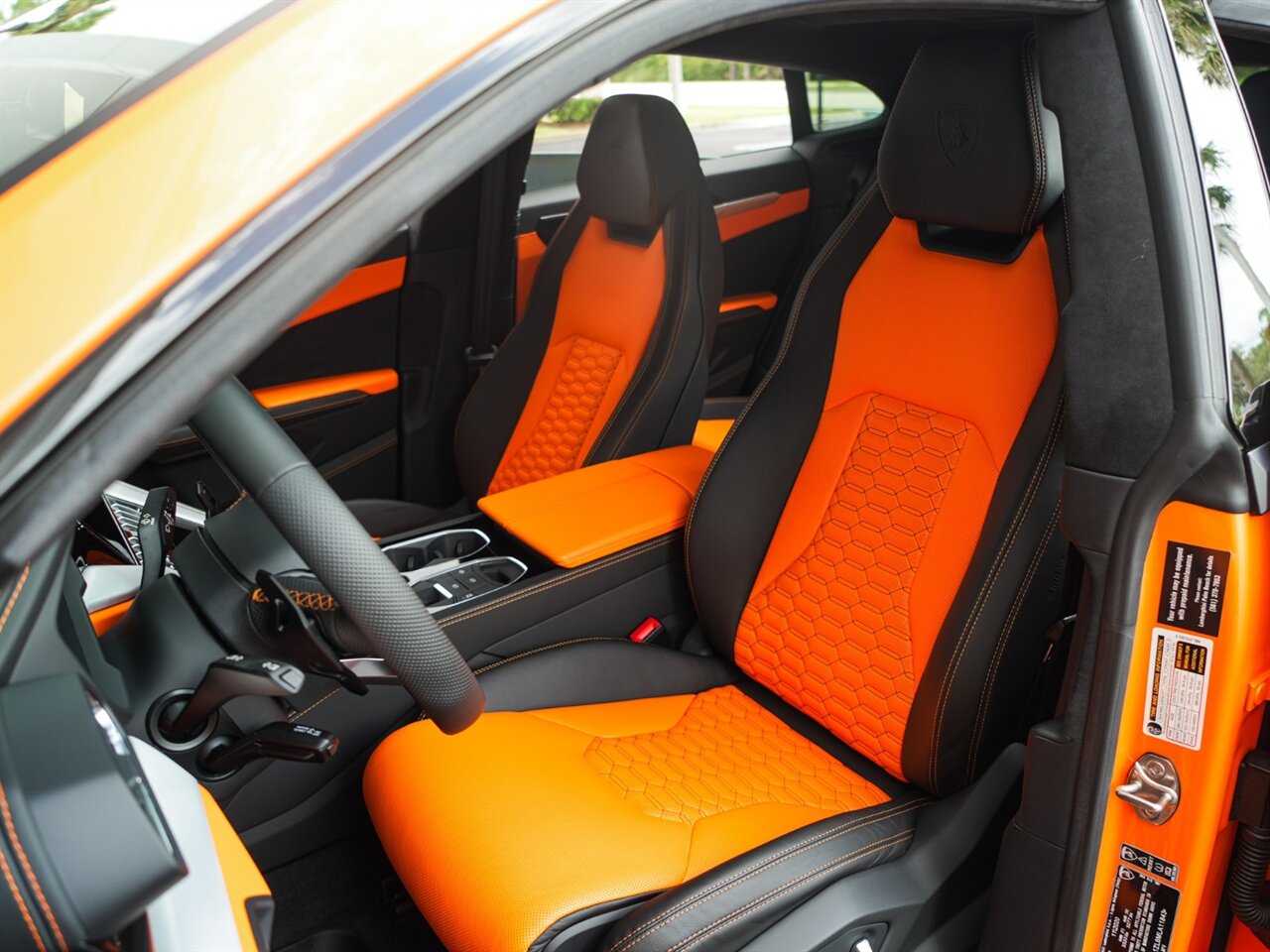 2021 Lamborghini Urus   - Photo 26 - Bonita Springs, FL 34134