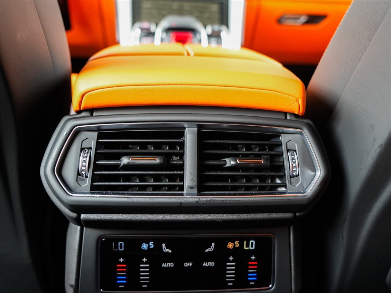 2021 Lamborghini Urus   - Photo 36 - Bonita Springs, FL 34134